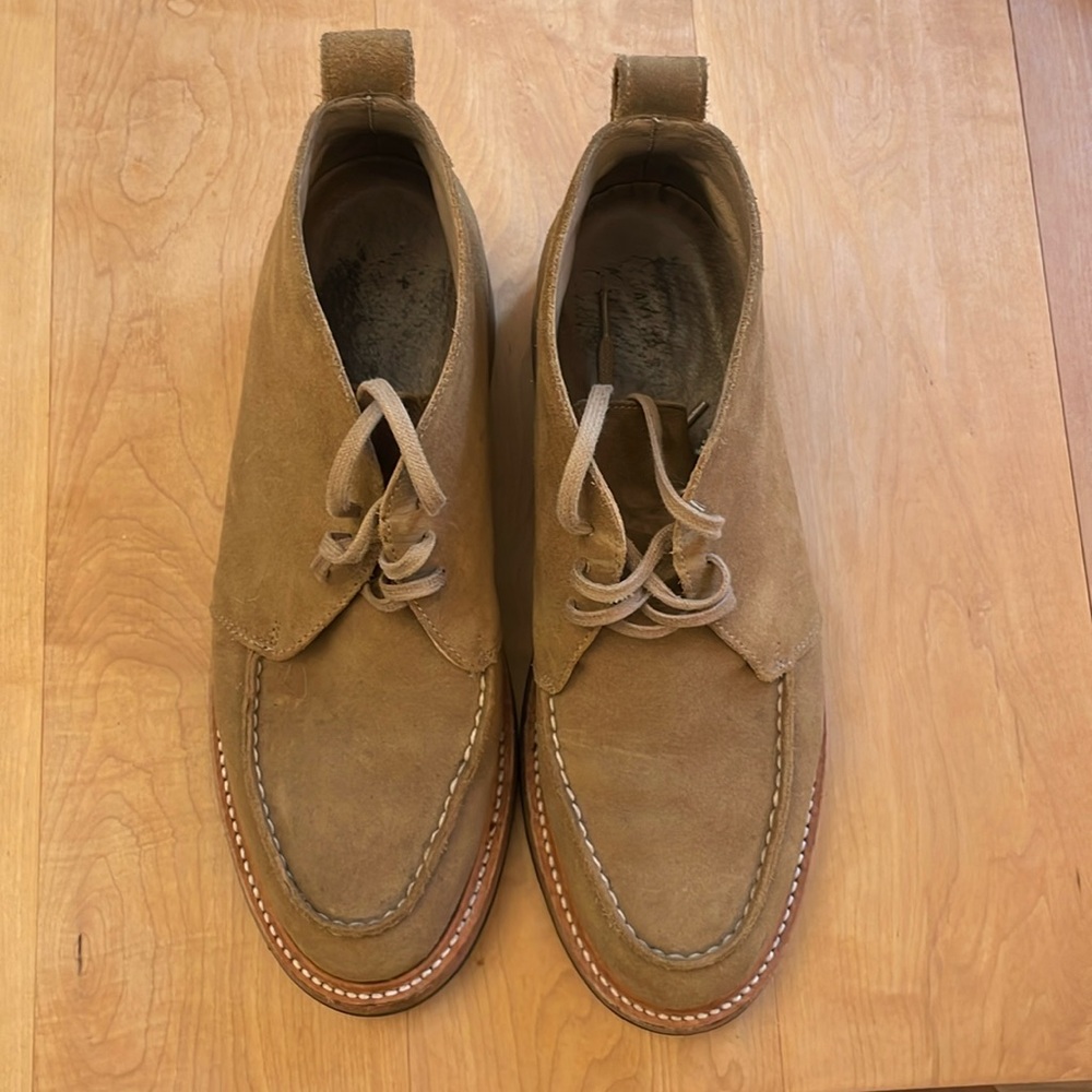 Taylor Stitch Rambler Chukka. Size 11. Weather protected “mushroom” suede.